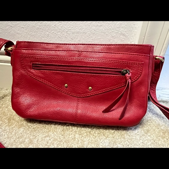 Lloyd baker leather shoulder bag. New with tags. Red. - Picture 2 of 9